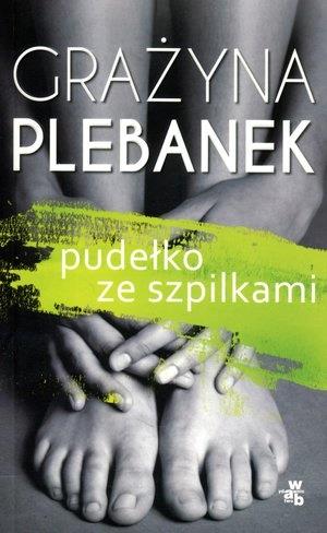 PUDEŁKO ZE SZPILKAMI