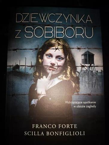 DZIEWCZYNKA Z SOBIBORU