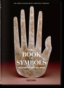 The Book of Symbols. Reflections on Archetypal Images wer. angielska