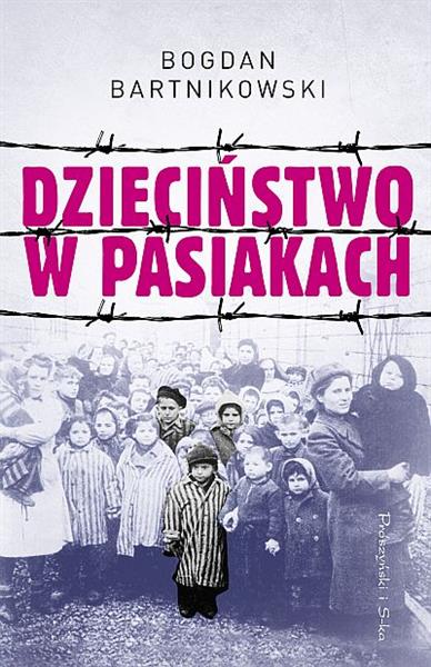 DZIECIŃSTWO W PASIAKACH