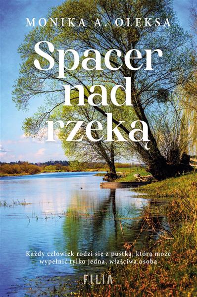 SPACER NAD RZEKĄ