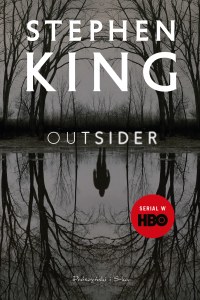 Outsider. Duże Litery