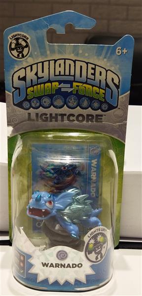 SKYLANDERS SWAP FORCE: LIGHTCORE - WARNADO