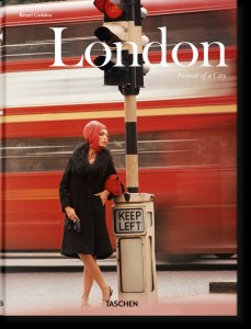 London. Portrait of a City wer. angielska