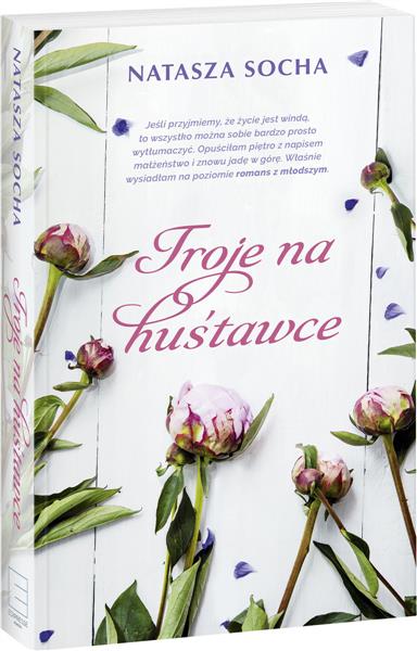 TROJE NA HUŚTAWCE